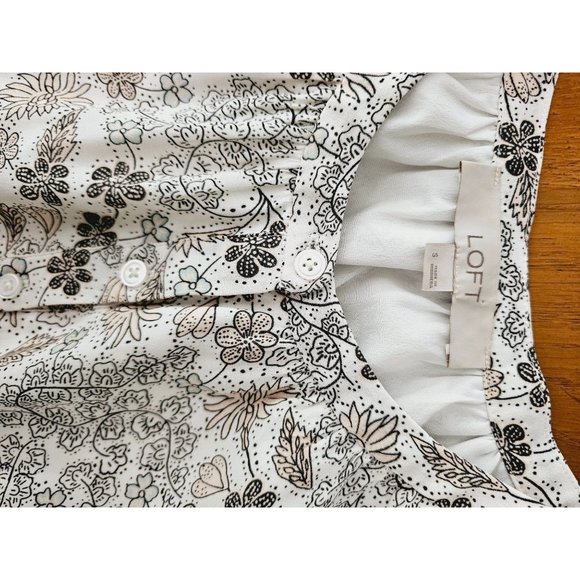 Loft shift dress size Small floral ruffle hem - Picture 10 of 10